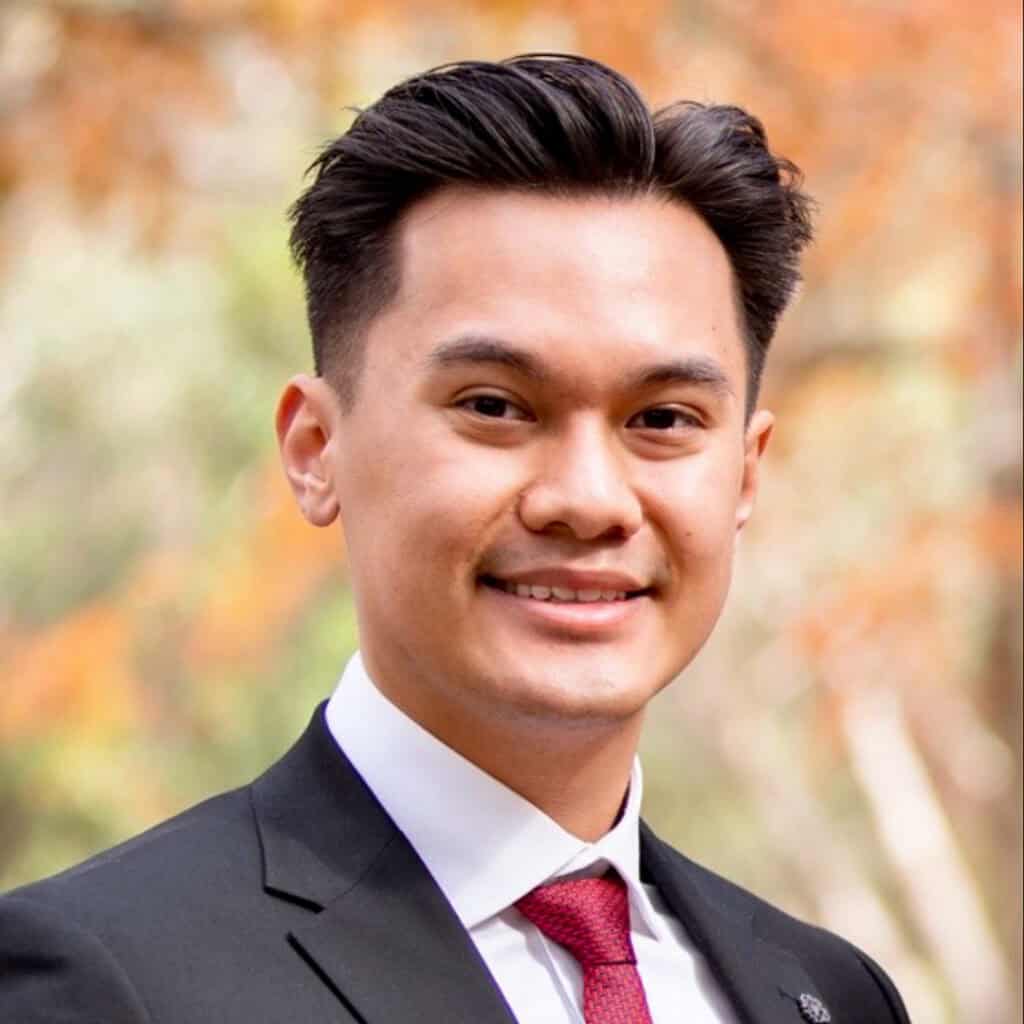SIA Dental Essendon-Dr Dan Trinh