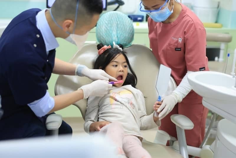 childrens_dentistry_benefits_card_1_image