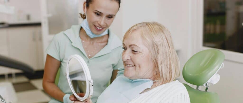 dentures_benefits_card_1_image