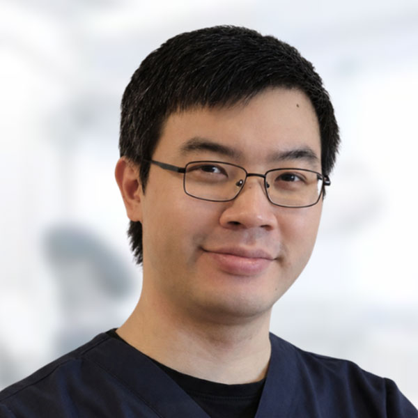 SIA-Dental-Burwood-Dr-Mark-Tan